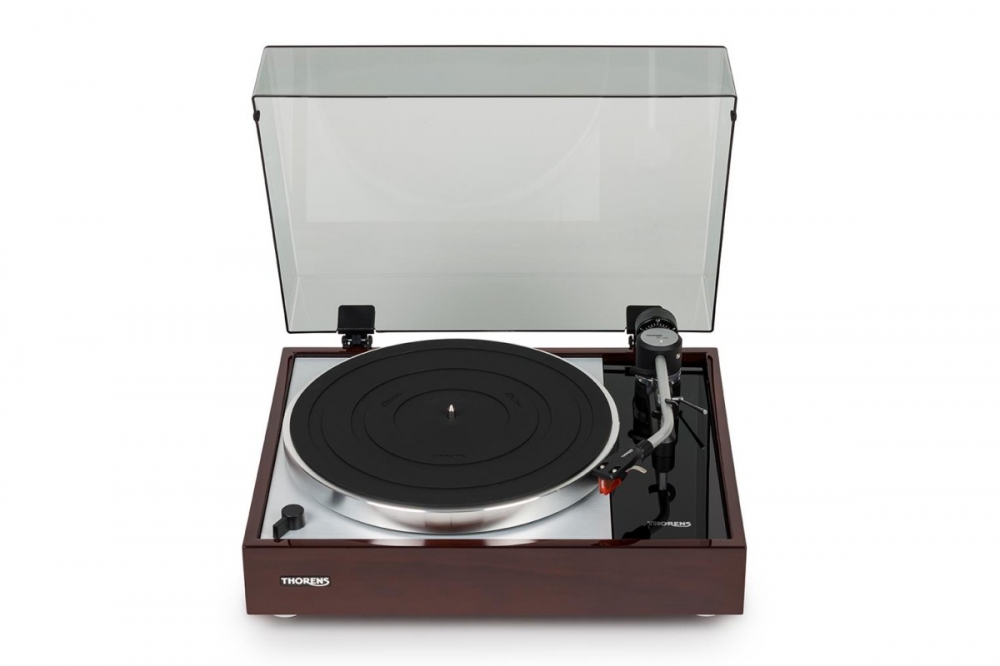 Bild 1 von Thorens TD 1500  / (Farbe) Nussbaum / (Tonabnehmer) 2M Black